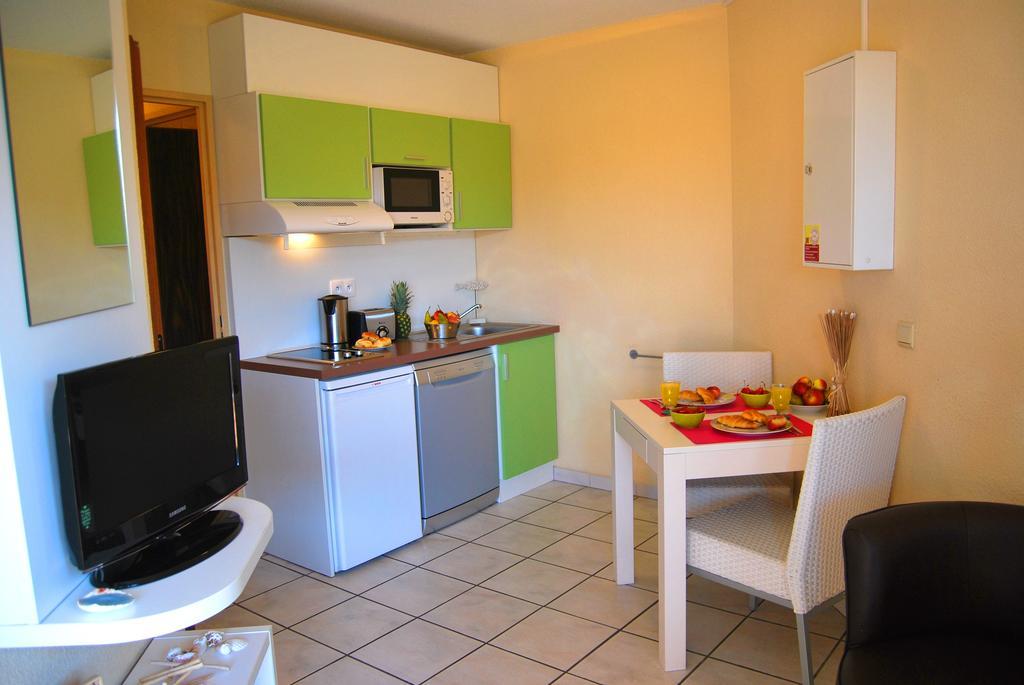 Lagrange Grand Bleu Vacances - Residence Les Jardins De Neptune Сен-Киприен Екстериор снимка